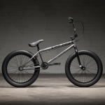 Велосипед KINK Curb - Matte Brushed Silver - фото 1