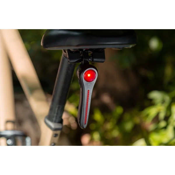 Маячок ONRIDE Fin USB - фото 1